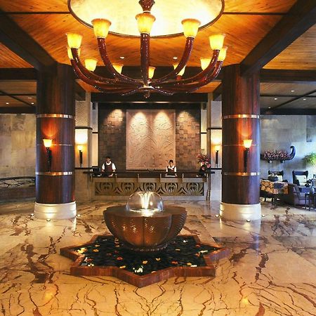 Fariyas Resort Лонавала Интерьер фото